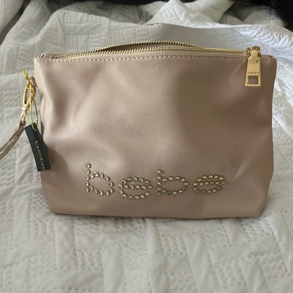 Bebe top zip wristlet blush color - Picture 1 of 6